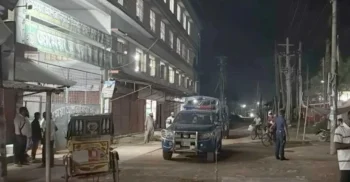 পাবনায় কয়েক ঘণ্টার ব্যবধানে গুলি করে ও কুপিয়ে দুজনকে হত্যা