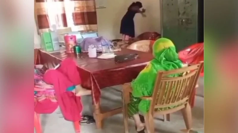 শিক্ষার্থীকে দিয়ে শিক্ষিকার ‘শরীর ম্যাসাজ’, তদন্ত কমিটি গঠন
