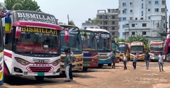 রাজশাহীর সঙ্গে সারাদেশের বাস চলাচল বন্ধ
