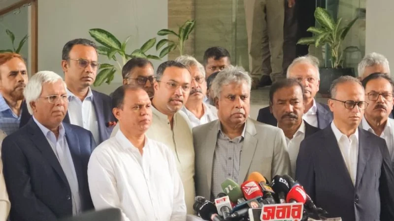 গ্যাস-বিদ্যুৎ সংকট মোকাবিলায় স্বল্প, মধ্য ও দীর্ঘমেয়াদি পরিকল্পনা