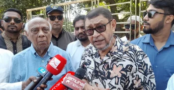 লুটপাট করে ফ্যাসিস্ট সরকার স্বাস্থ্য খাত ধ্বংস করেছে: স্বাস্থ্যমন্ত্রী