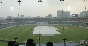 বৃষ্টির বাগড়ায় ঢাকা টেস্টের দ্বিতীয় দিনের খেলা স্থগিত