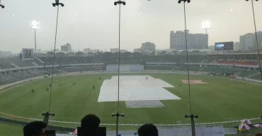বৃষ্টির বাগড়ায় ঢাকা টেস্টের দ্বিতীয় দিনের খেলা স্থগিত