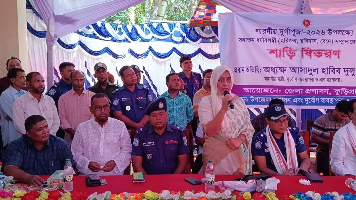 দেড় মিনিটে ৩৫ বার ‘স্যার’ বলে আলোচনায় ইউএনও