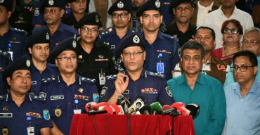বল প্রয়োগে ফ্যাসিবাদী তকমা, না করলে দুর্বলতা: আইজিপি