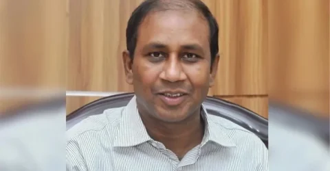 মনিরুলসহ চারজনের সাড়ে ১৯ কোটি টাকার ব্যাংক হিসাব অবরুদ্ধের আদেশ