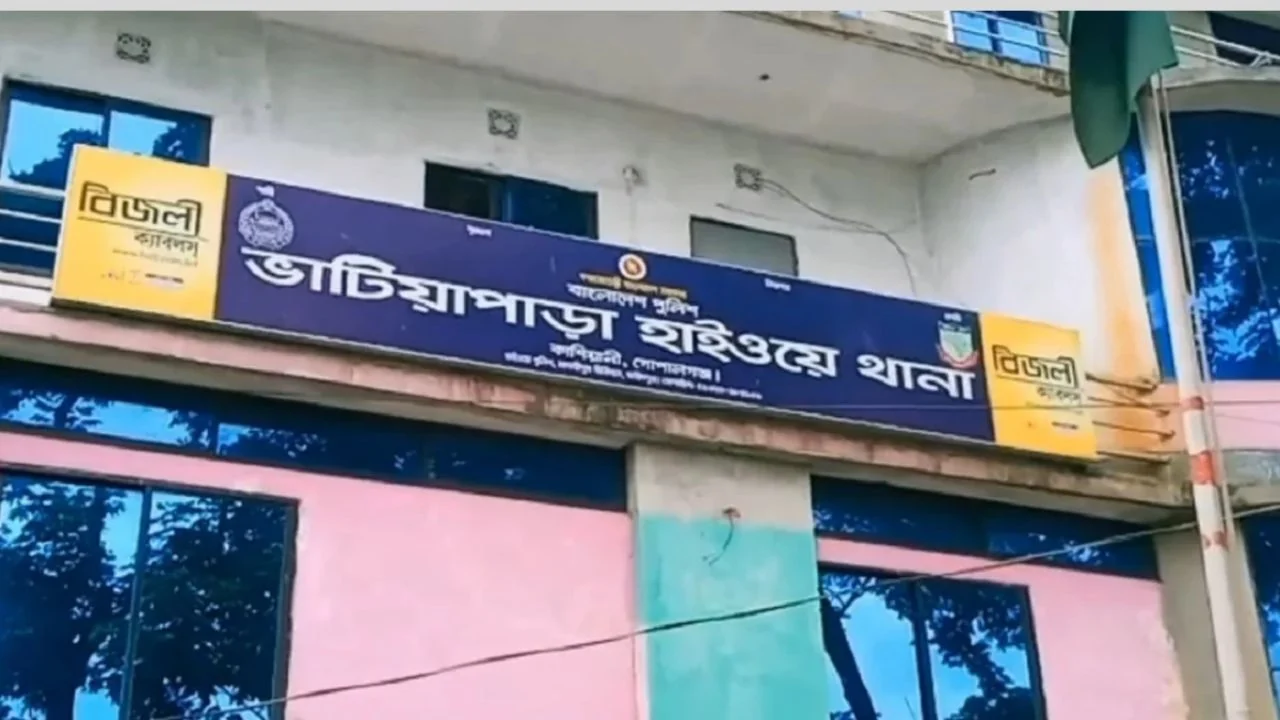 গোপালগঞ্জে বাস ও মোটরসাইকেল সংঘর্ষে প্রাণ হারালেন যুবক