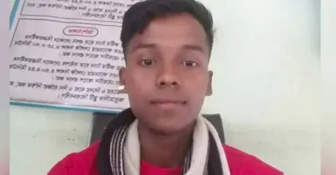 মহেশখালীতে ট্রলি উল্টে চালক শ্রমিকের মর্মান্তিক মৃত্যু